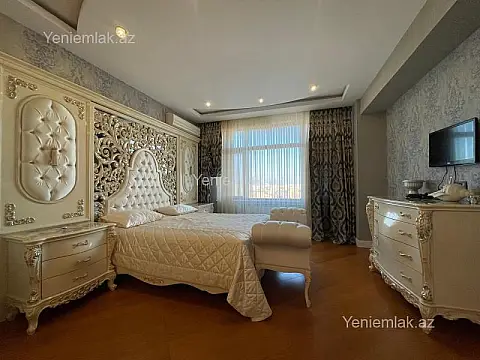 Satılır 4 otaqlı yeni tikili 240 m²
