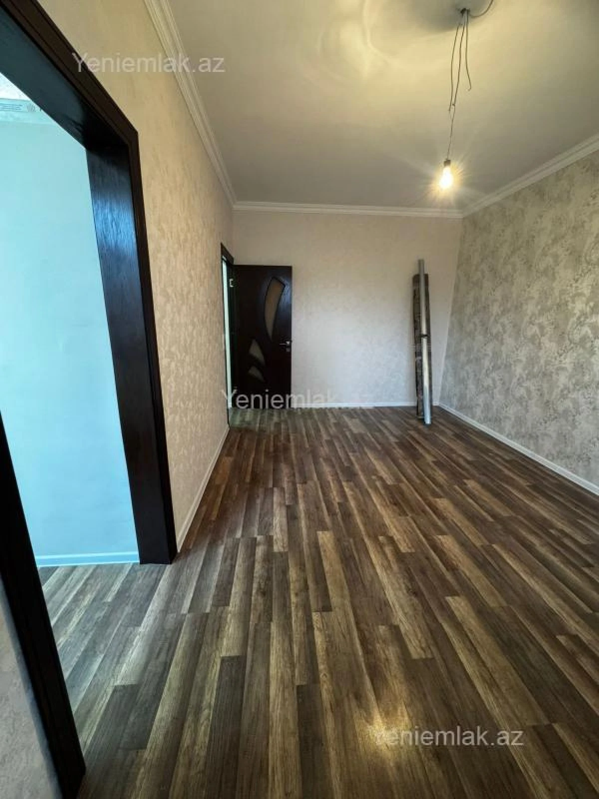 Satılır 1 otaqlı köhnə tikili 41 m²