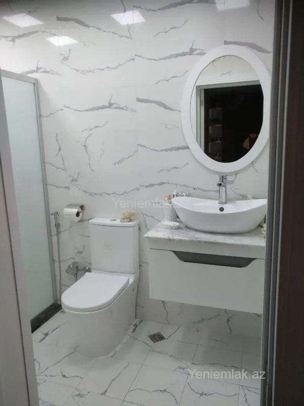 Satılır 3 otaqlı yeni tikili 105 m²
