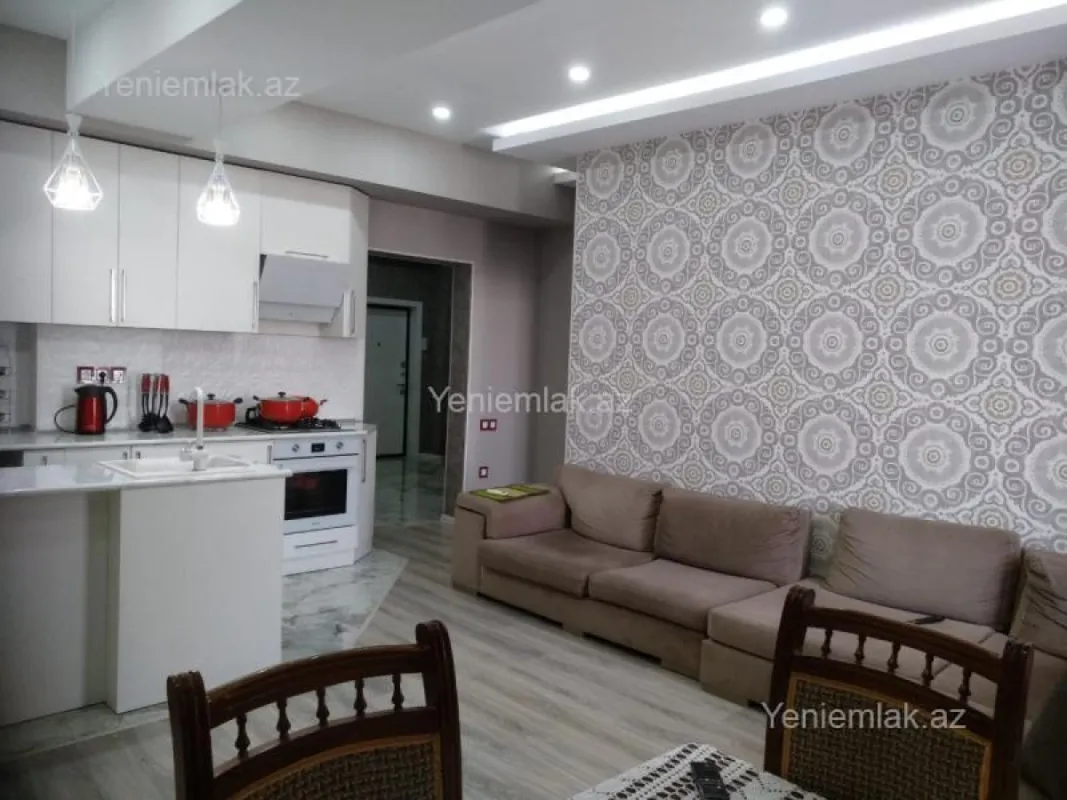 Satılır 3 otaqlı yeni tikili 105 m²