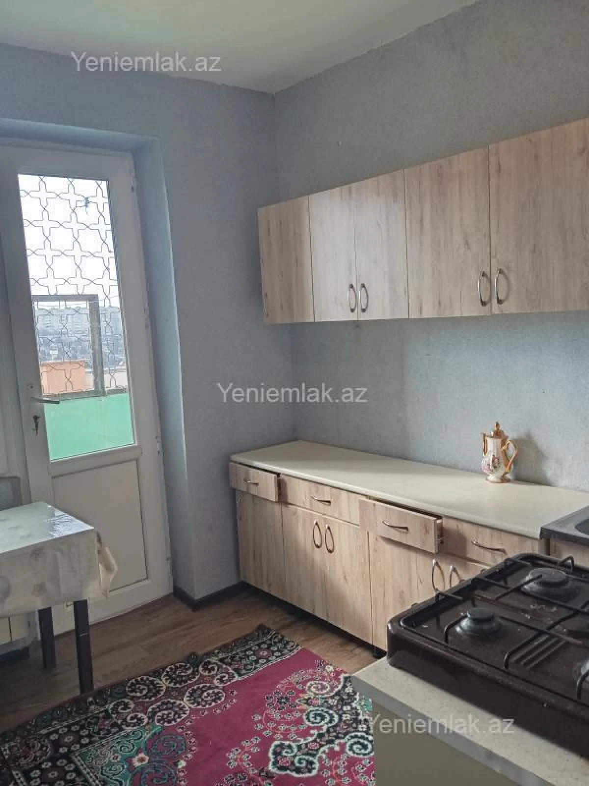 Satılır 3 otaqlı köhnə tikili 75 m²