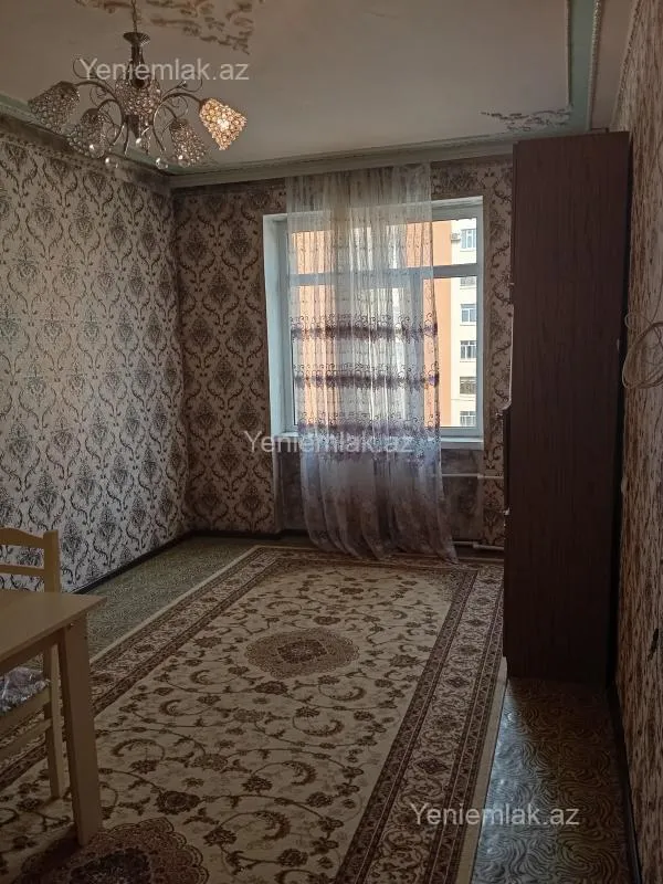 Satılır 3 otaqlı köhnə tikili 75 m²