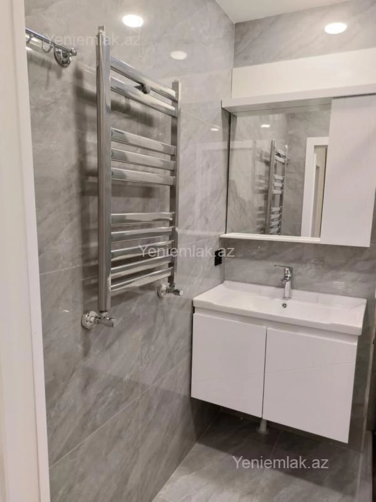 Satılır 2 otaqlı yeni tikili 58.5 m²