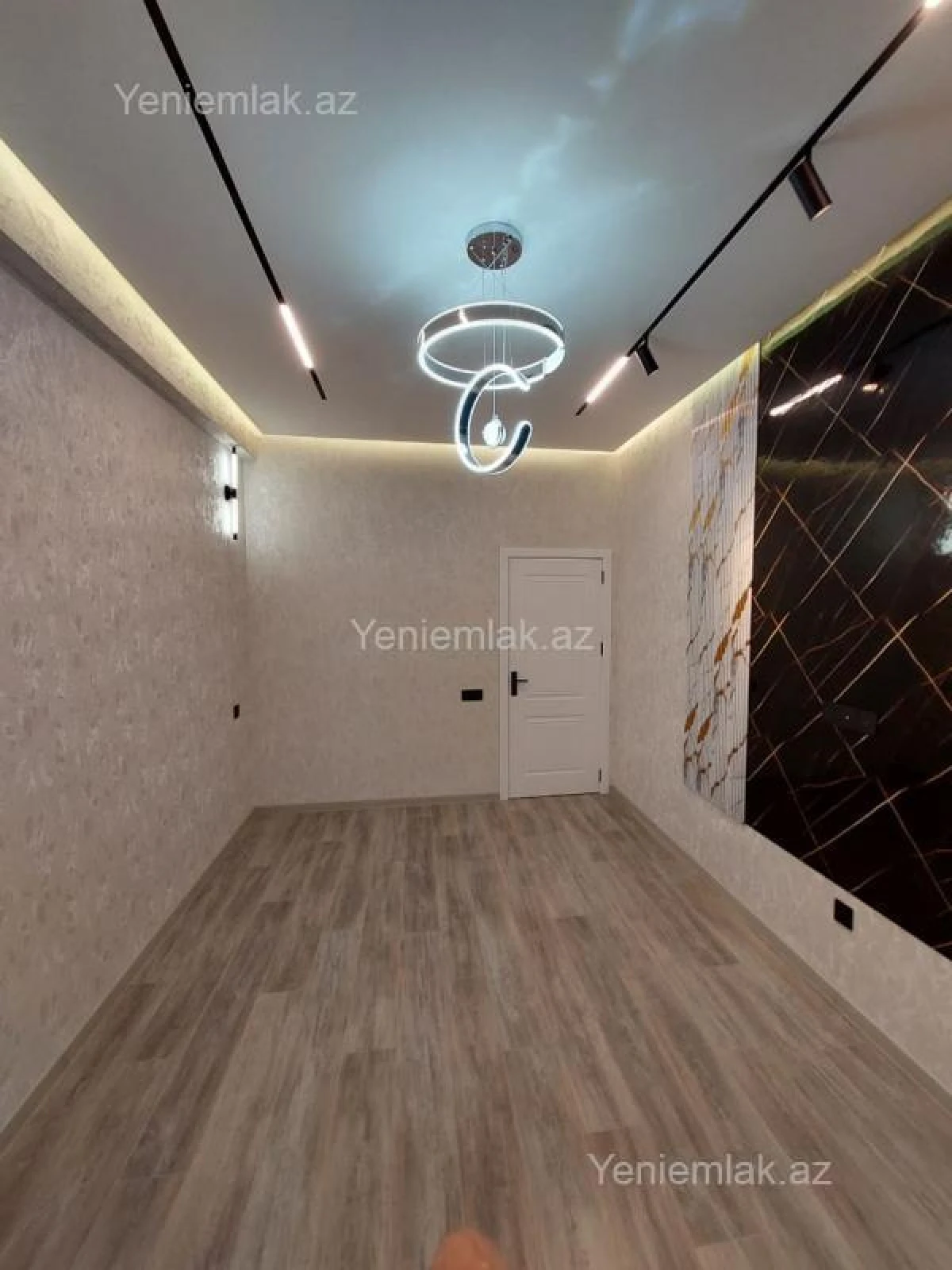 Satılır 2 otaqlı yeni tikili 58.5 m²