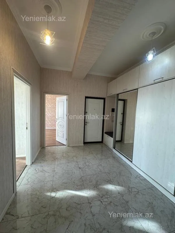 Satılır 3 otaqlı yeni tikili 105 m²