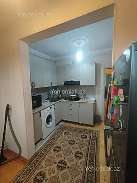Satılır 2 otaqlı köhnə tikili 55 m²