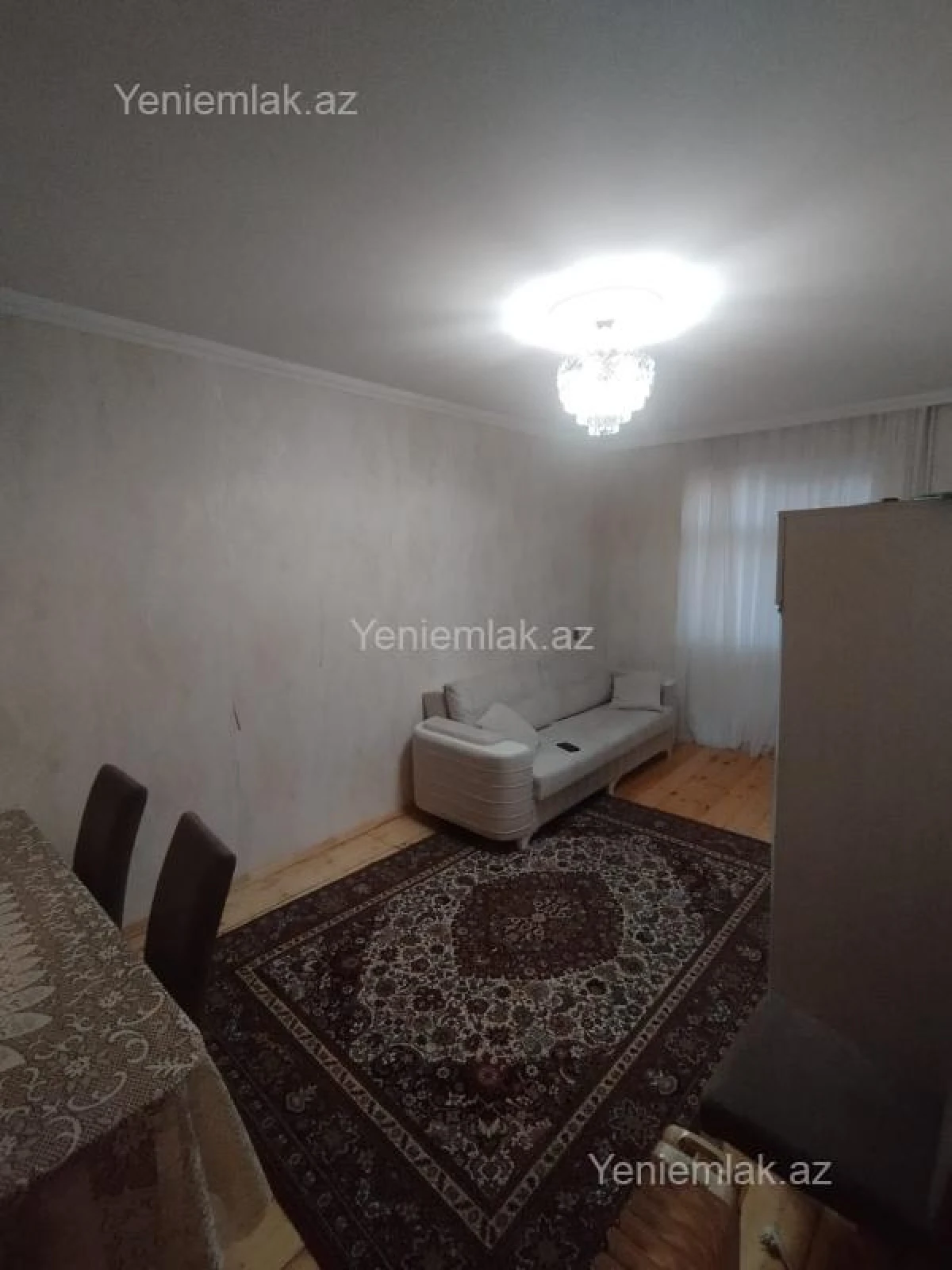 Satılır 2 otaqlı köhnə tikili 55 m²