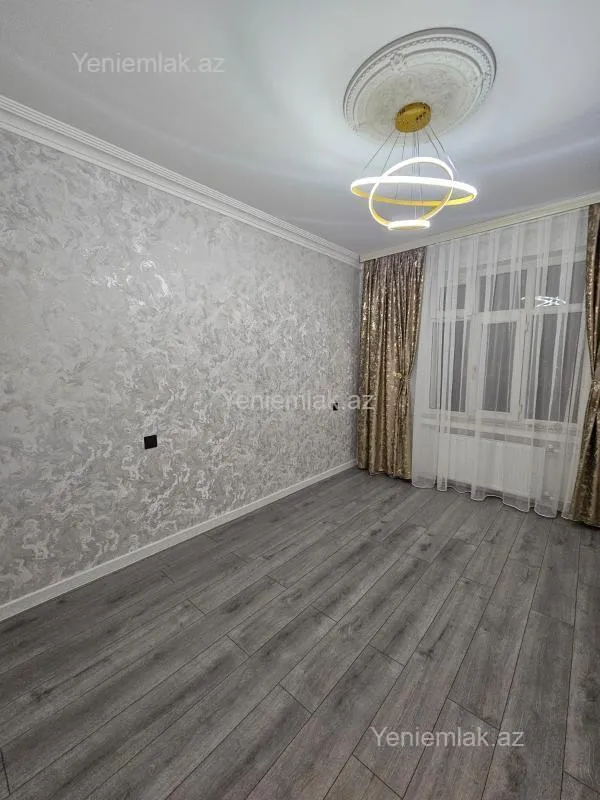 Satılır 3 otaqlı köhnə tikili 80 m²