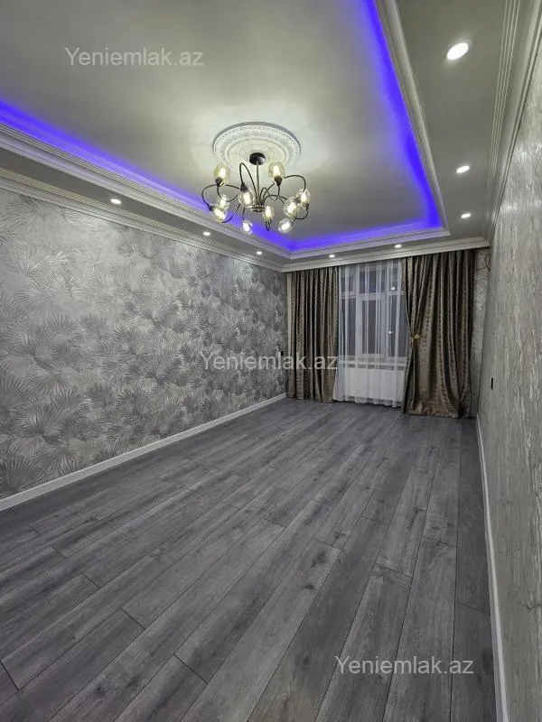 Satılır 3 otaqlı köhnə tikili 80 m²