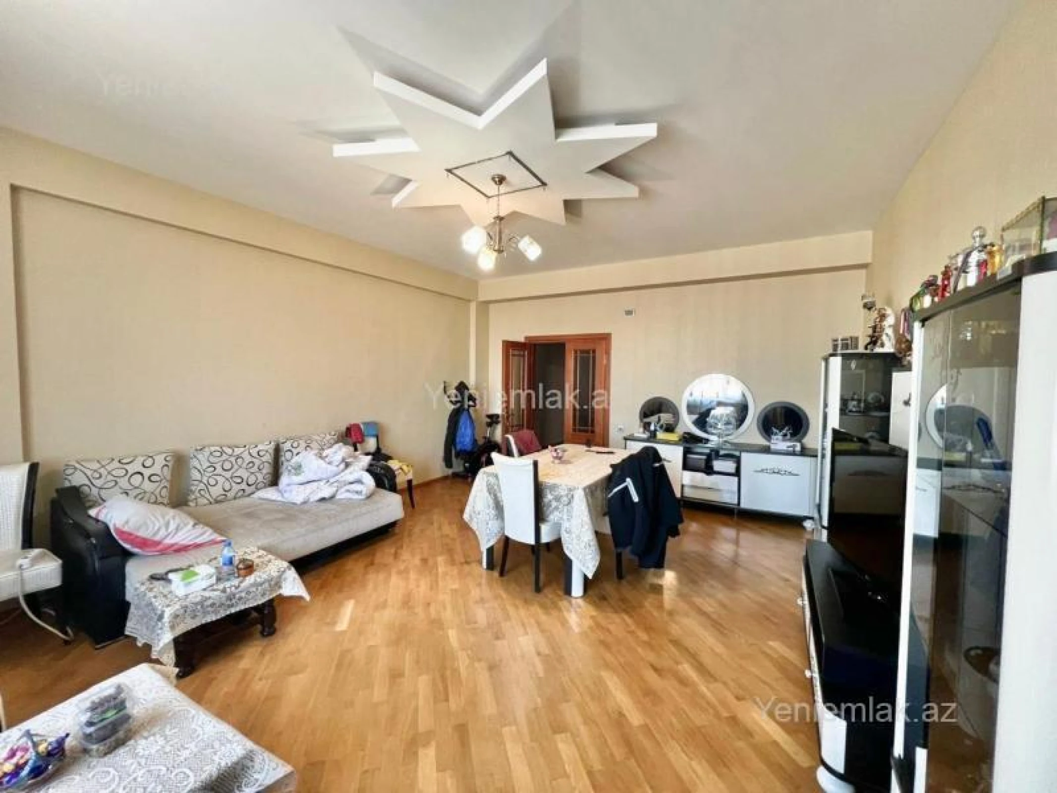 Satılır 3 otaqlı yeni tikili 128 m²