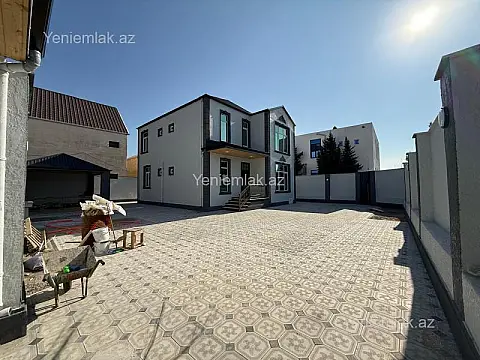Satılır 5 otaqlı həyət evi 220 m²