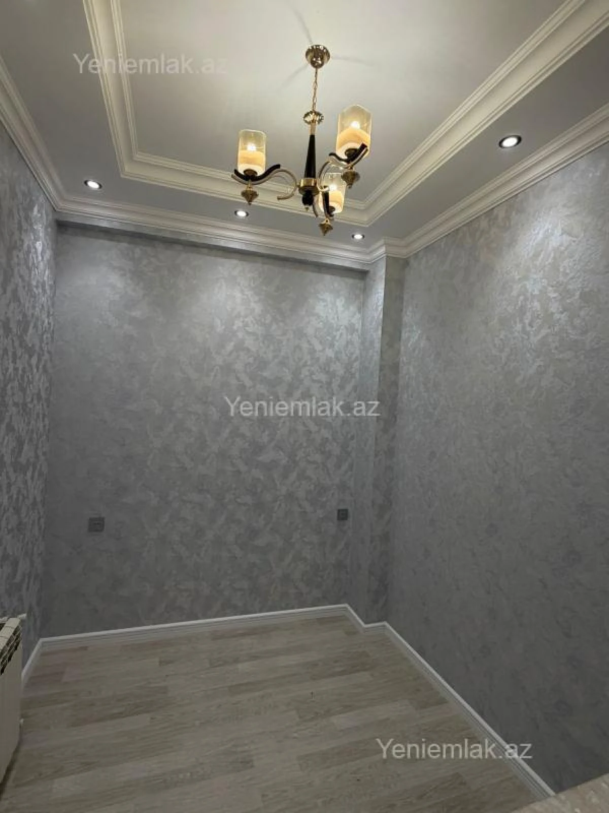 Satılır 3 otaqlı yeni tikili 83 m²