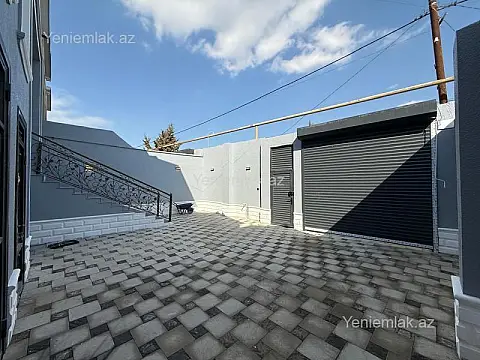 Satılır 4 otaqlı həyət evi 160 m²