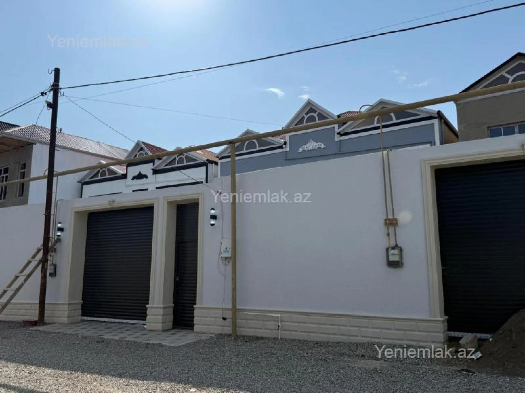 Satılır 4 otaqlı həyət evi 160 m²