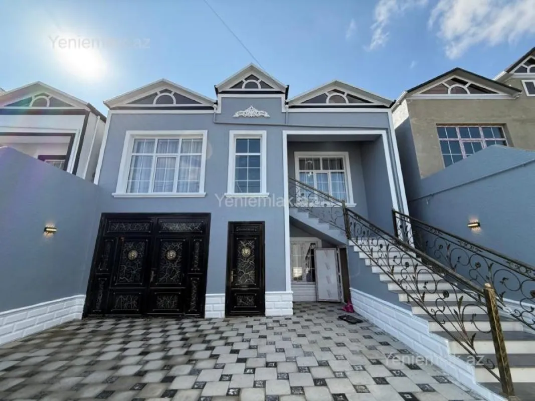 Satılır 4 otaqlı həyət evi 160 m²