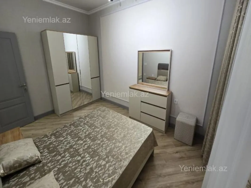 Satılır 2 otaqlı yeni tikili 81 m²