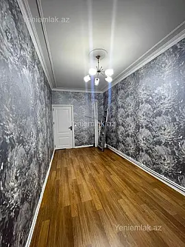 Satılır 2 otaqlı köhnə tikili 65 m²