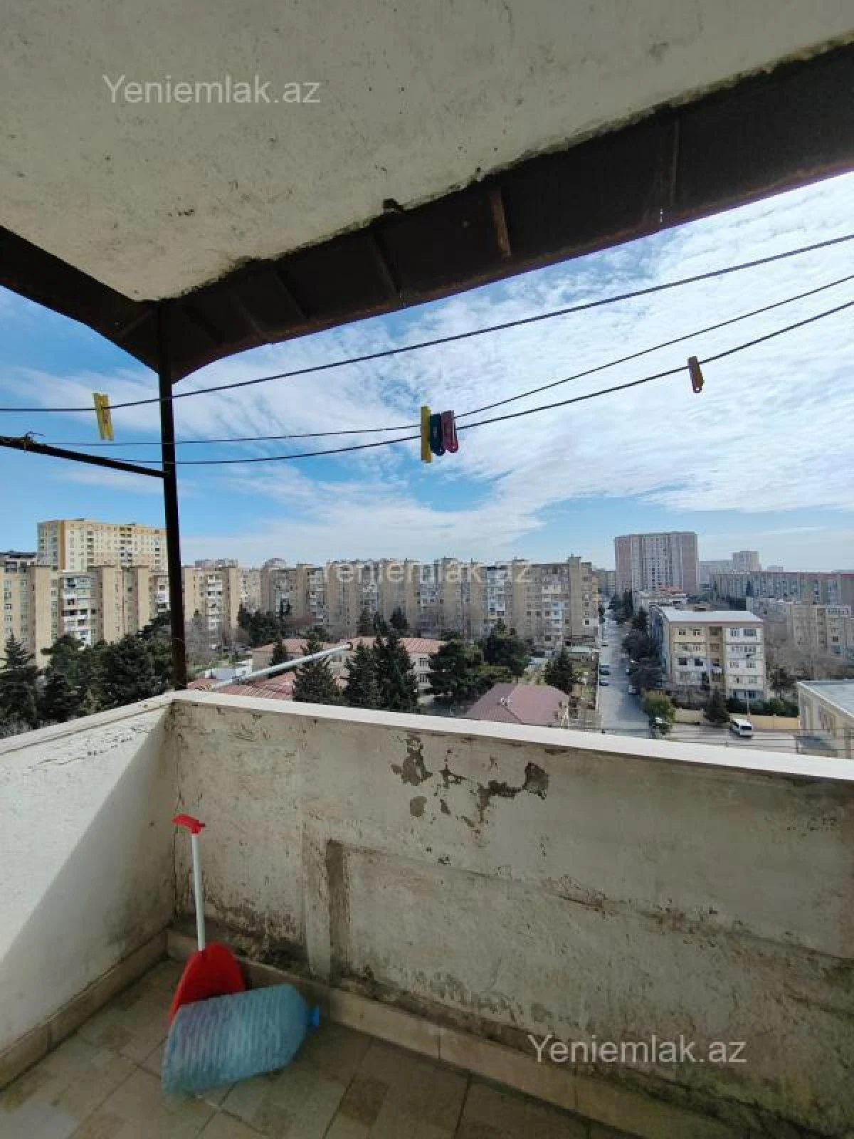 Satılır 3 otaqlı köhnə tikili 80 m²