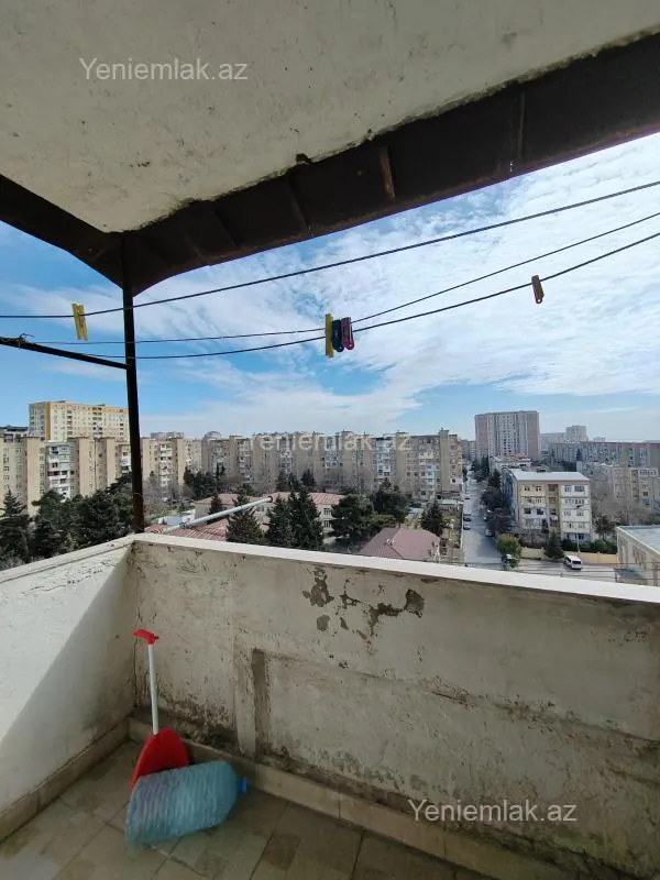 Satılır 3 otaqlı köhnə tikili 80 m²