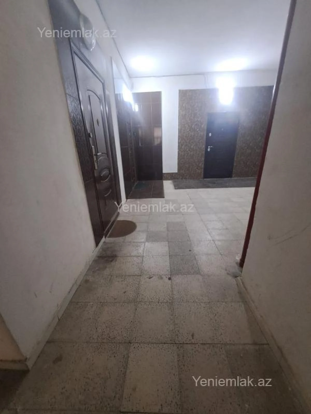Satılır 3 otaqlı yeni tikili 98 m²