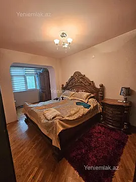 Satılır 3 otaqlı köhnə tikili 70 m²