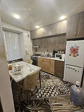 Satılır 3 otaqlı köhnə tikili 70 m²