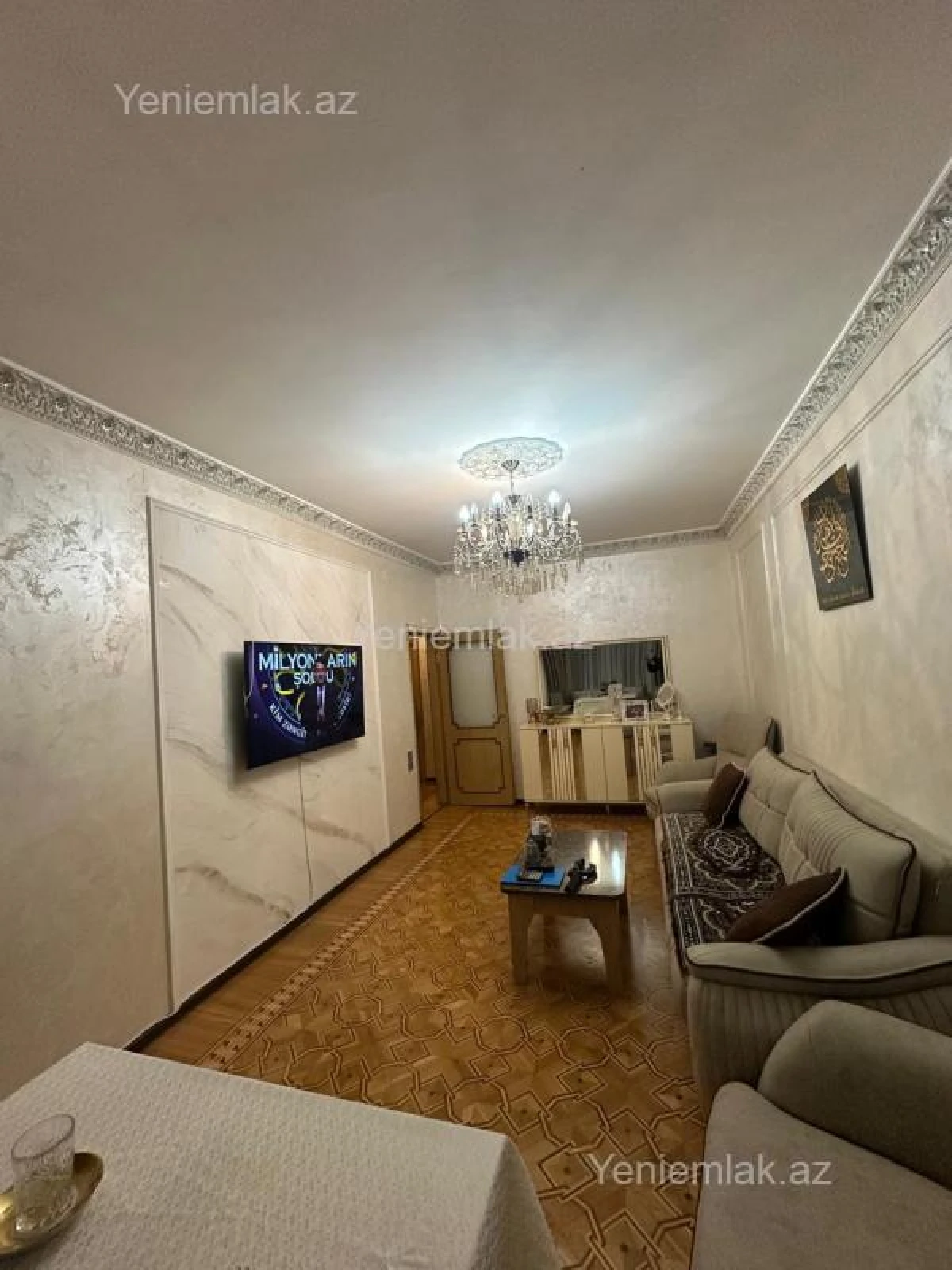 Satılır 4 otaqlı köhnə tikili 100 m²