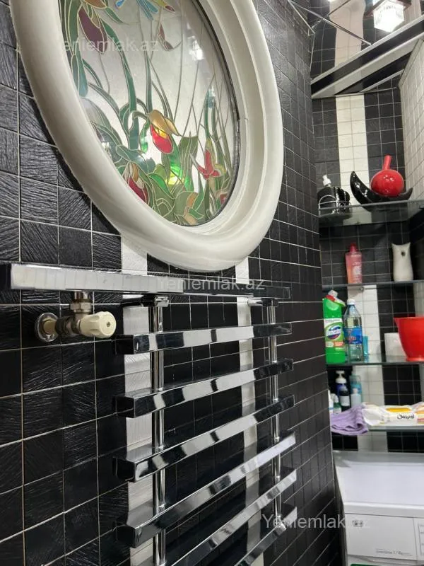 Satılır 3 otaqlı yeni tikili 137 m²