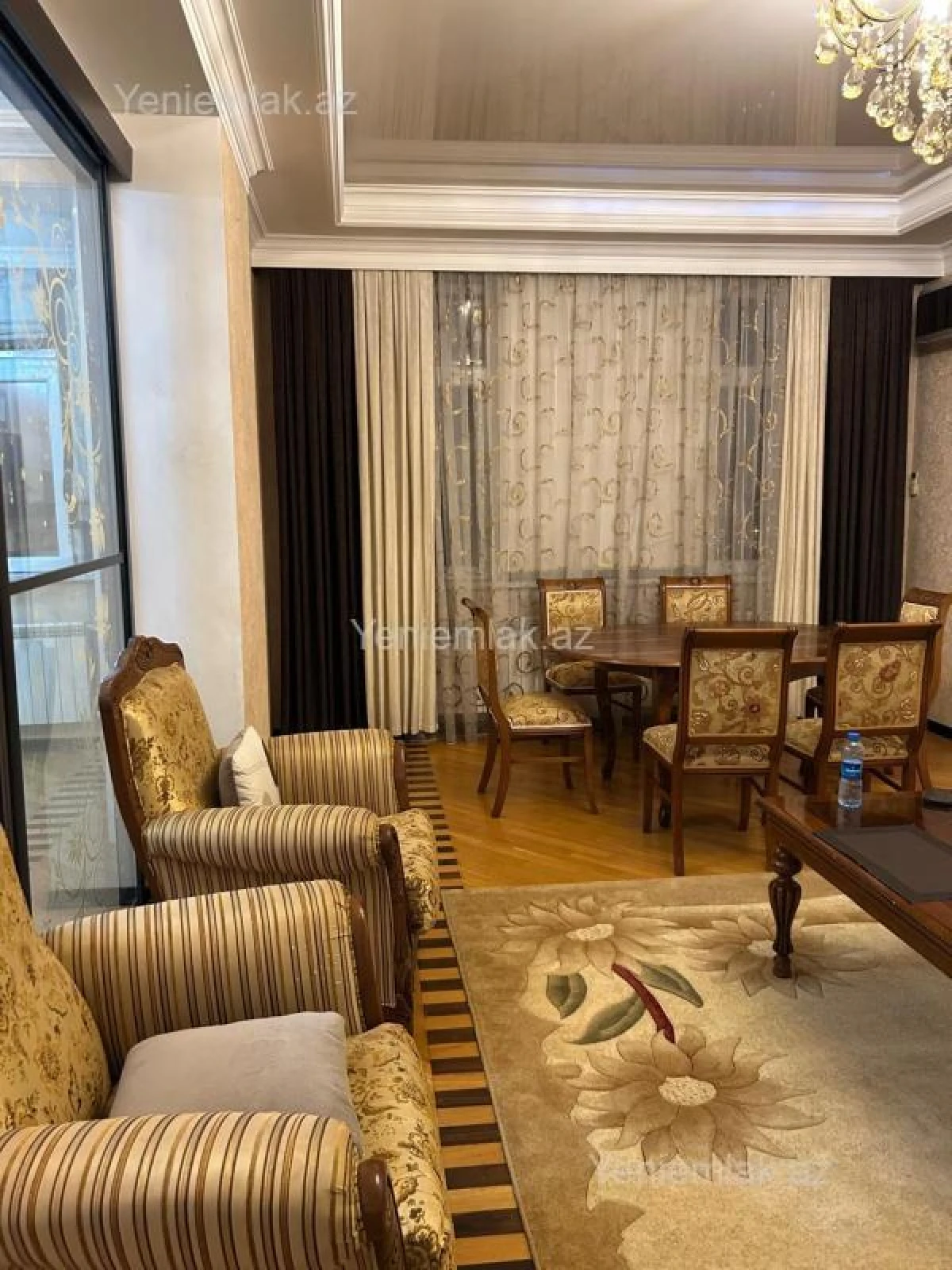 Satılır 3 otaqlı yeni tikili 137 m²