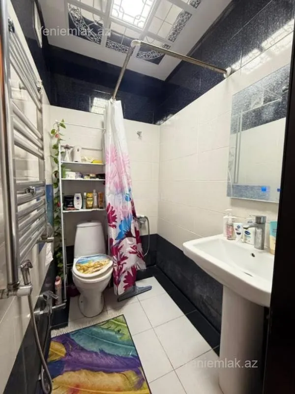 Satılır 2 otaqlı yeni tikili 50 m²