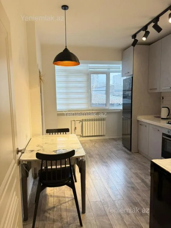 Satılır 2 otaqlı yeni tikili 65 m²