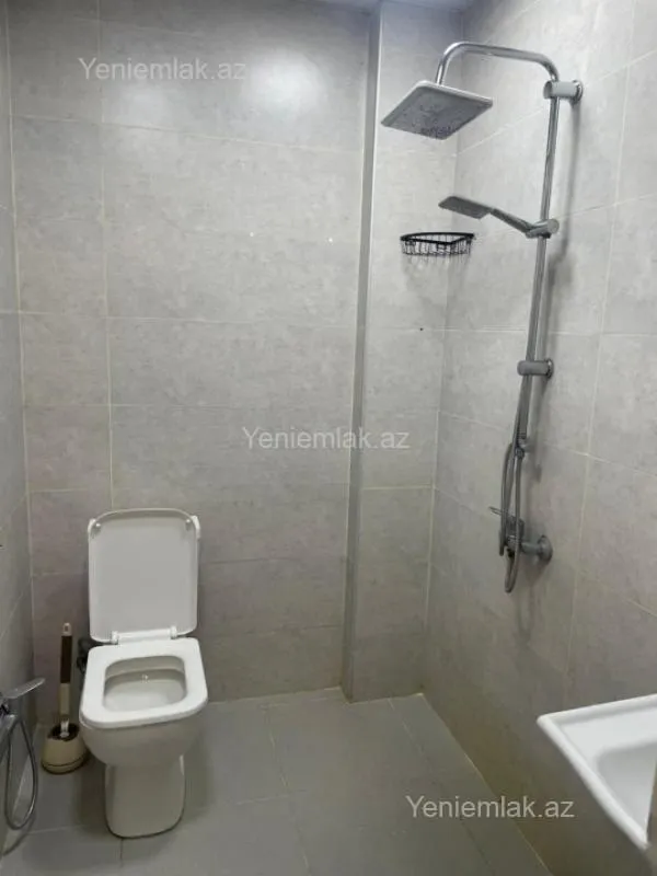 Satılır 2 otaqlı yeni tikili 60 m²
