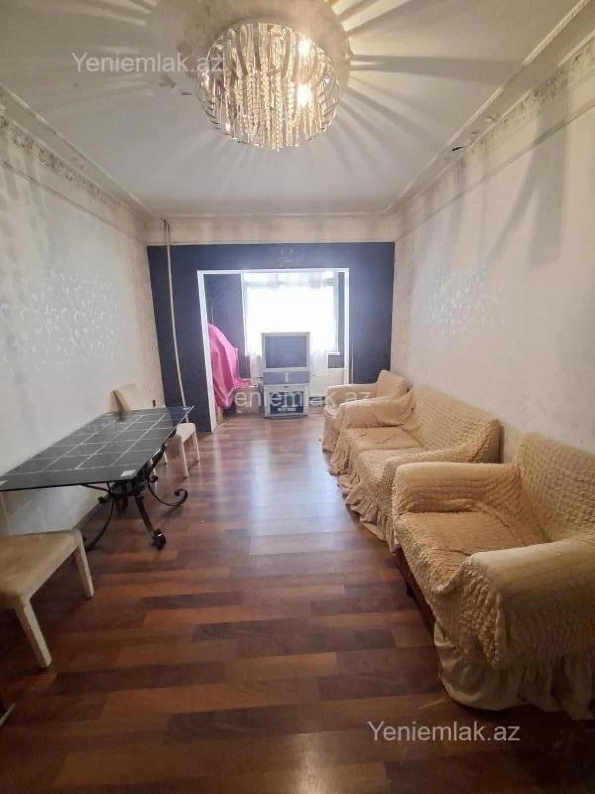 Satılır 2 otaqlı köhnə tikili 60 m²