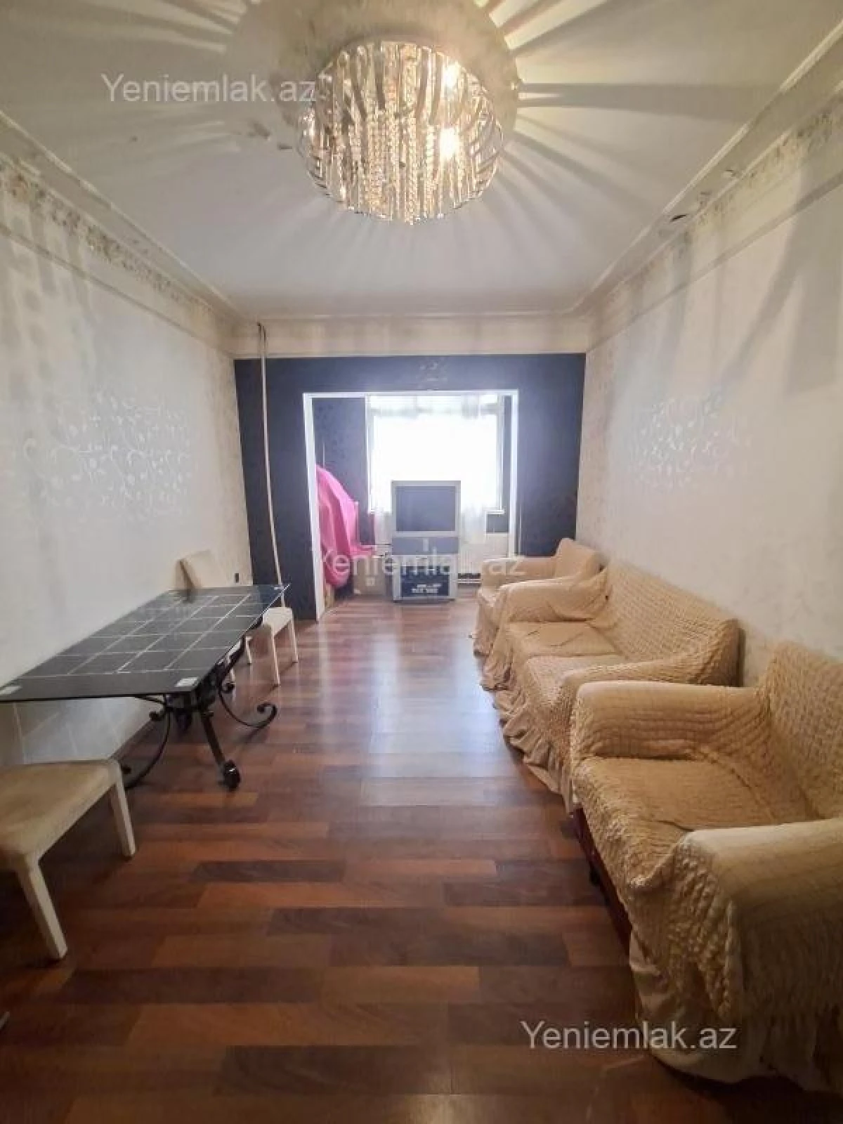 Satılır 2 otaqlı köhnə tikili 60 m²
