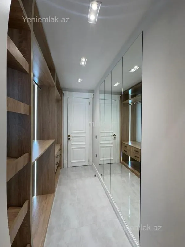 Satılır 4 otaqlı yeni tikili 171 m²