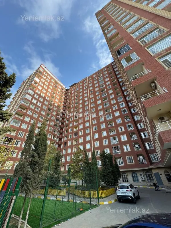 Satılır 3 otaqlı yeni tikili 90 m²