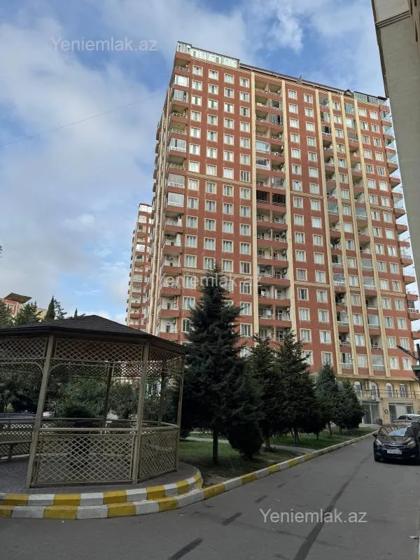 Satılır 3 otaqlı yeni tikili 90 m²