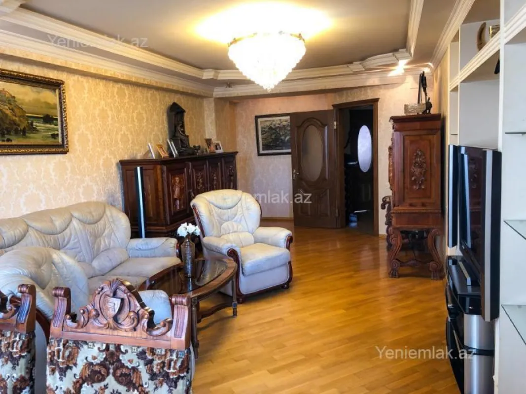 Satılır 3 otaqlı yeni tikili 100.5 m²