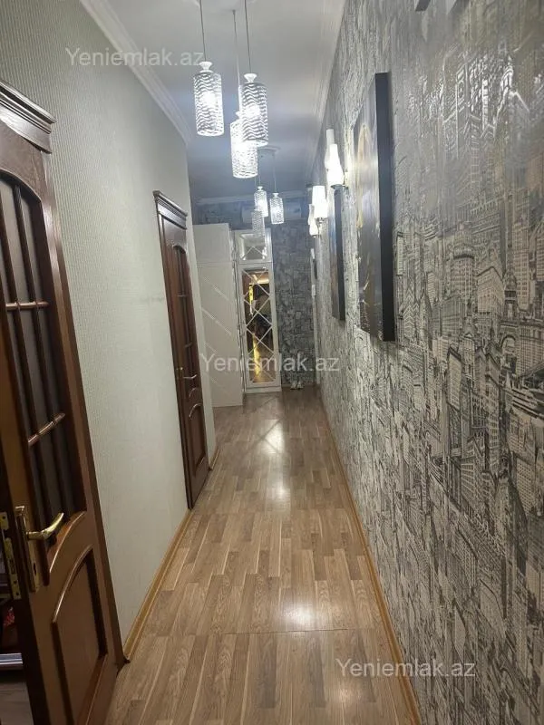 Satılır 2 otaqlı yeni tikili 80 m²