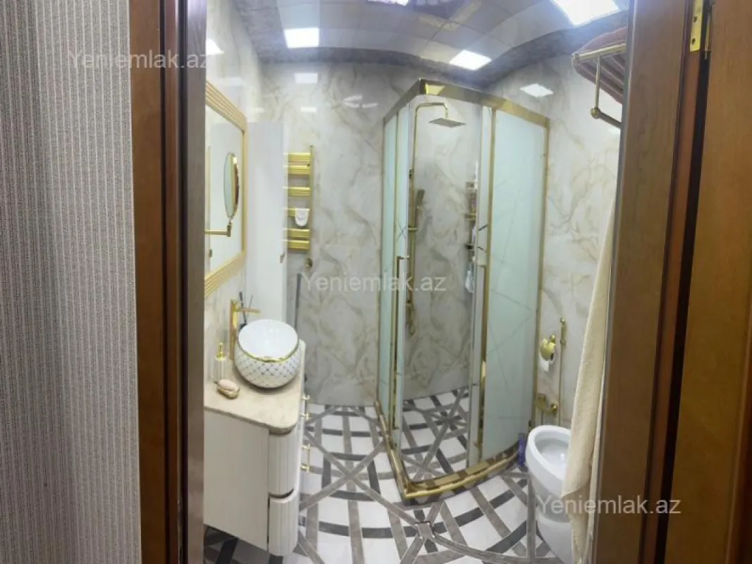 Satılır 2 otaqlı yeni tikili 80 m²