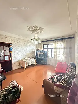 Satılır 4 otaqlı köhnə tikili 90 m² — Sumqayıt, 9-cu mikrorayon 4 otaq 90.00 m²