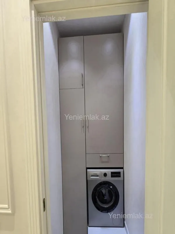 Satılır 3 otaqlı yeni tikili 156 m²