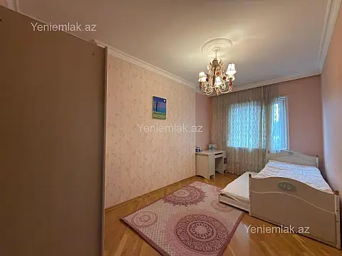 Satılır 3 otaqlı yeni tikili 145 m²
