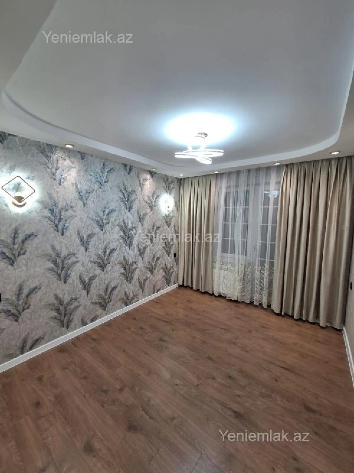 Satılır 2 otaqlı köhnə tikili 60 m²