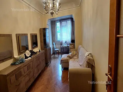 Satılır 3 otaqlı köhnə tikili 80 m² — Bakı, Nəsimi 3 otaq 80.00 m²