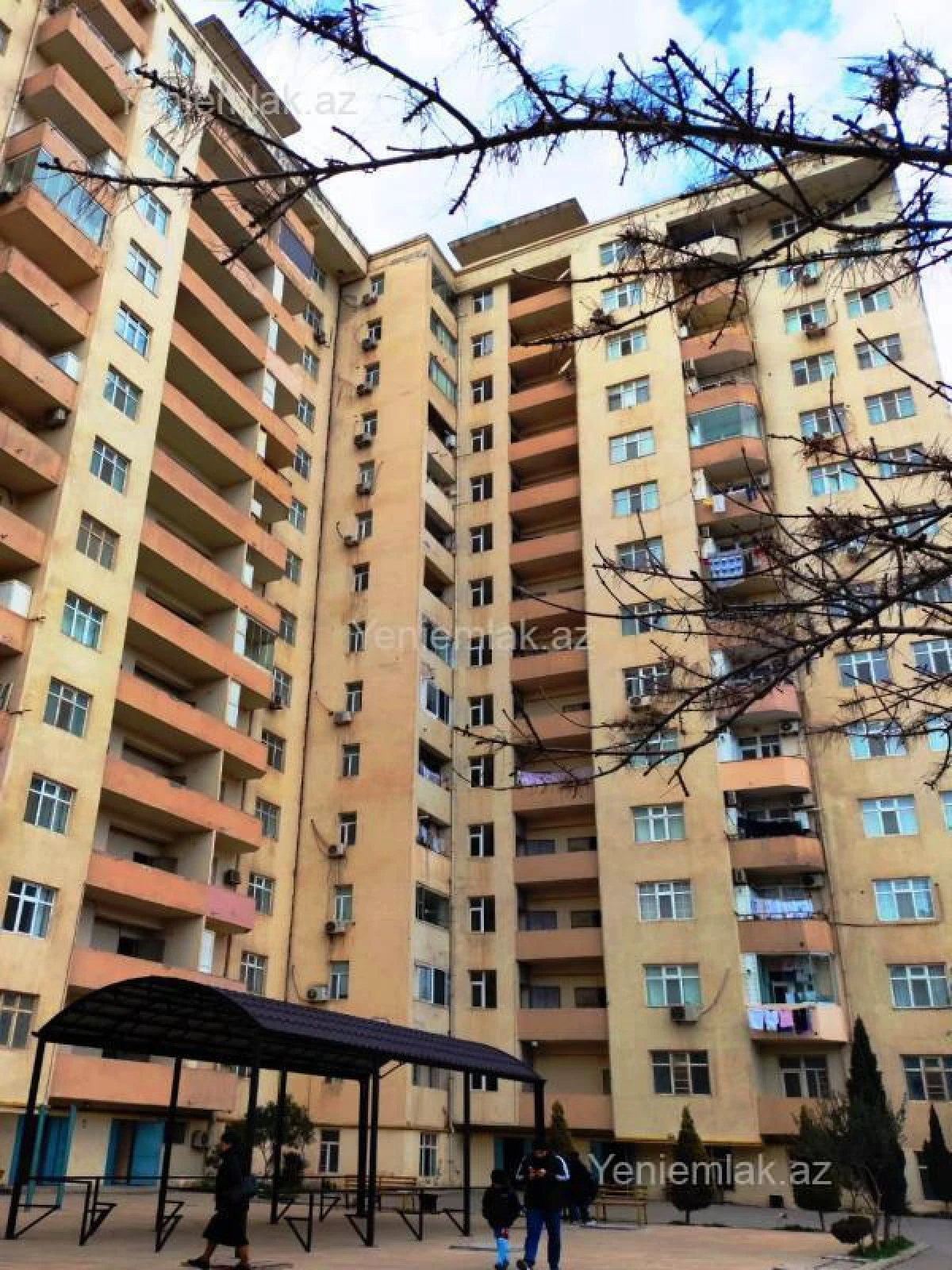 Satılır 2 otaqlı yeni tikili 87 m²