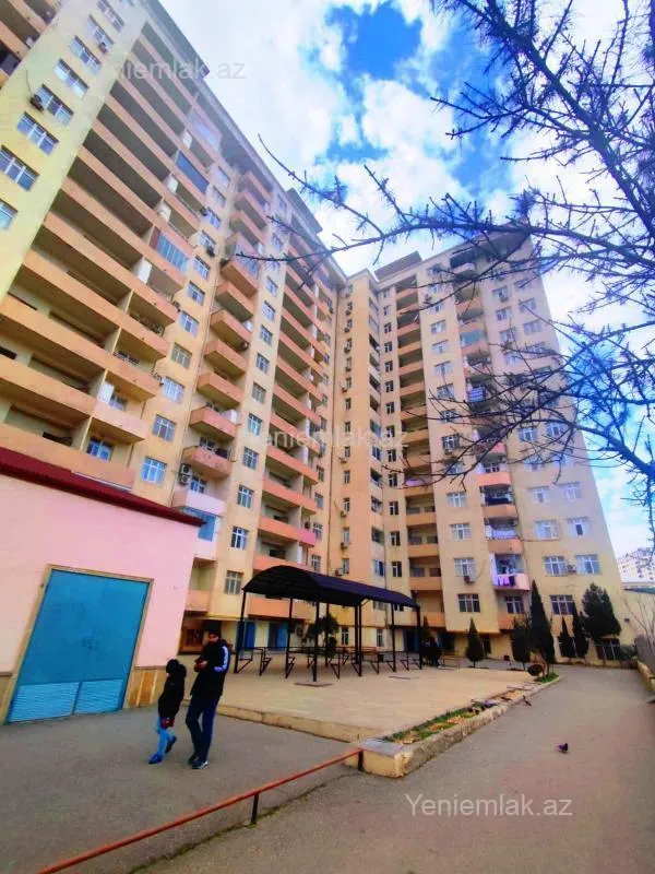 Satılır 2 otaqlı yeni tikili 87 m²