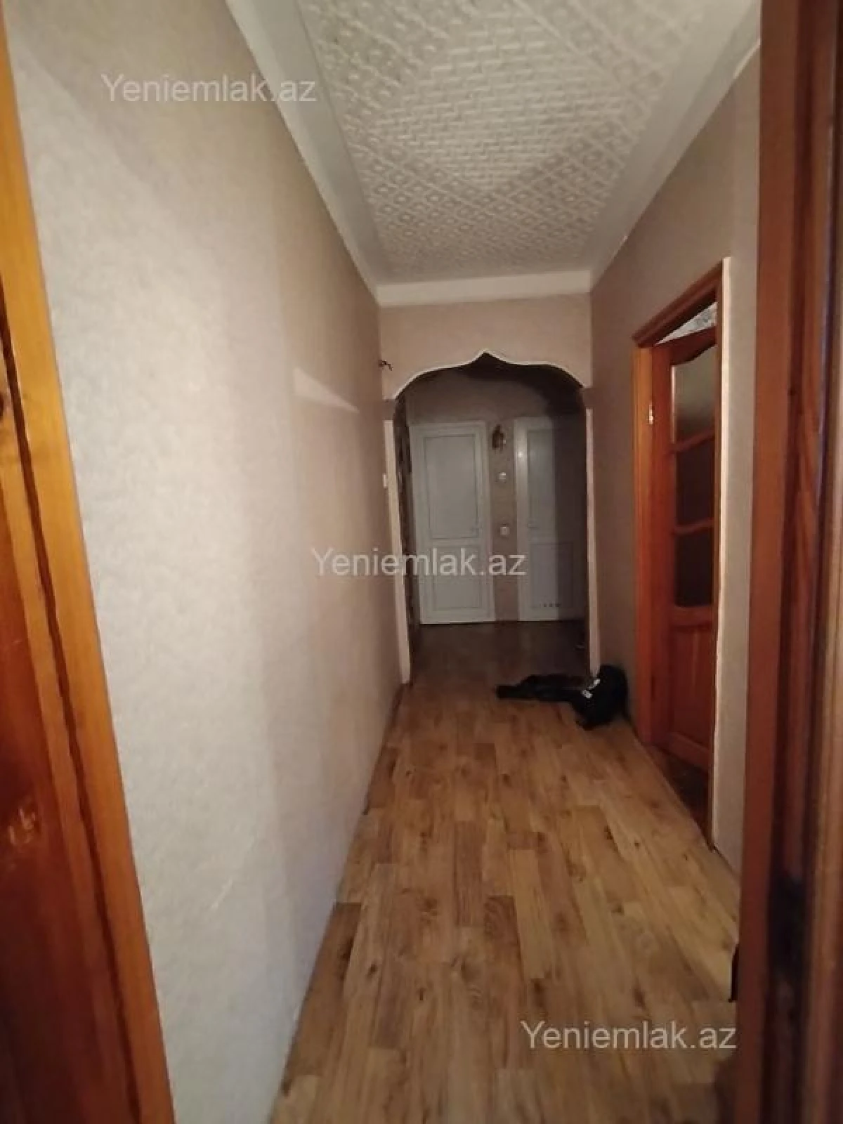 Satılır 2 otaqlı köhnə tikili 60 m²