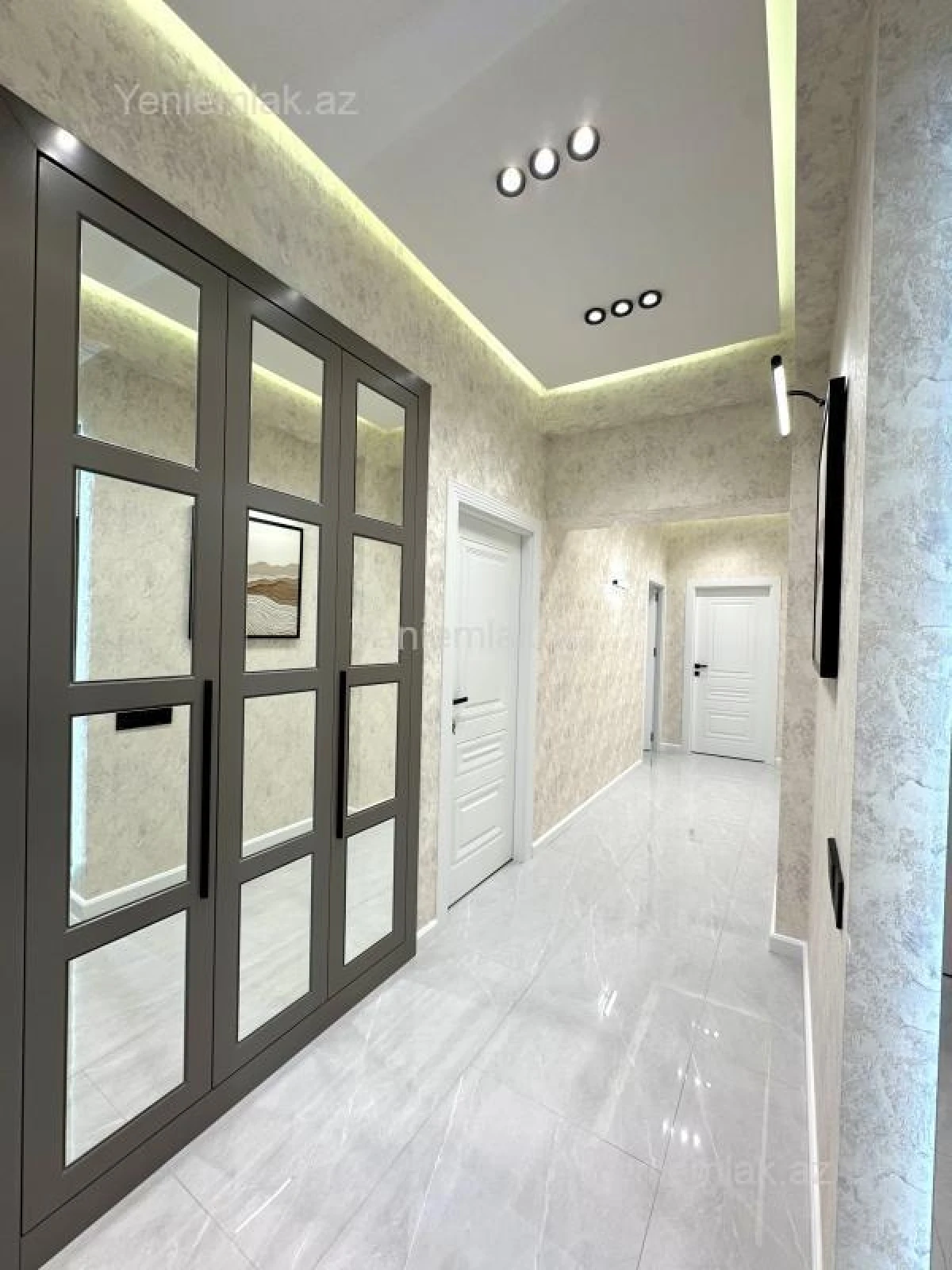 Satılır 3 otaqlı yeni tikili 91 m²