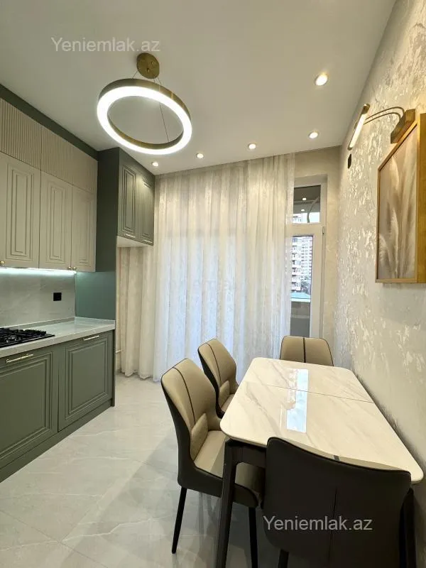 Satılır 3 otaqlı yeni tikili 91 m²